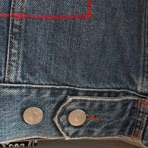 ⭐️HOST PICK⭐️ MARC BY MARC JACOBS Icon Printed Denim Jacket - Picture 13 of 13